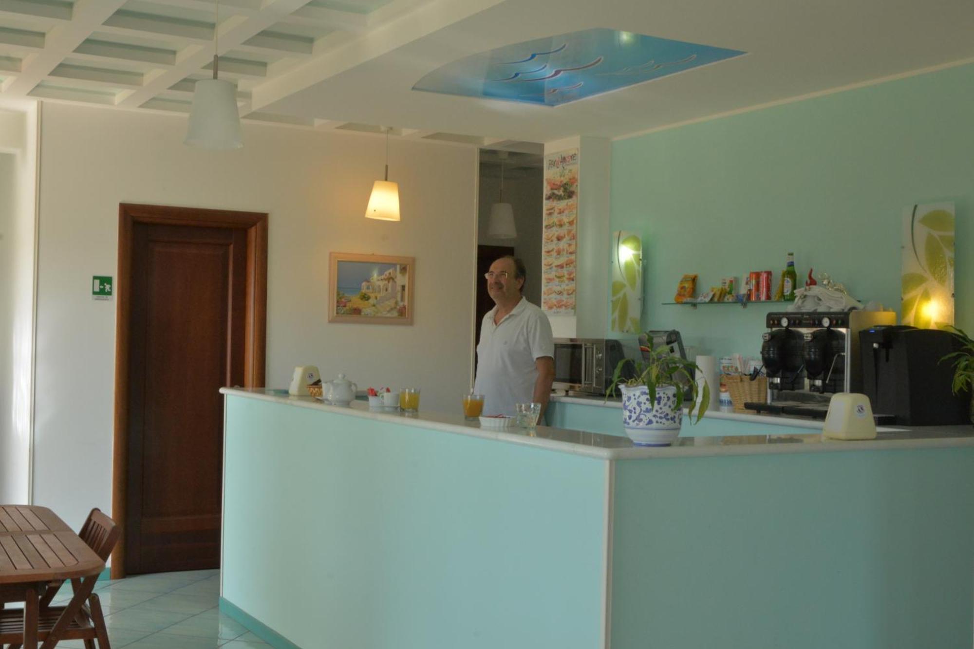 Larus Hotel Санджинето Экстерьер фото