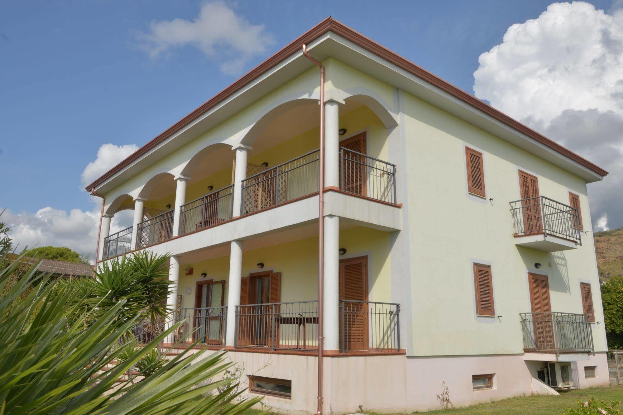 Larus Hotel Санджинето Экстерьер фото